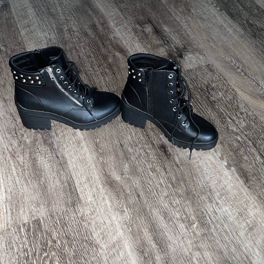 Black boots